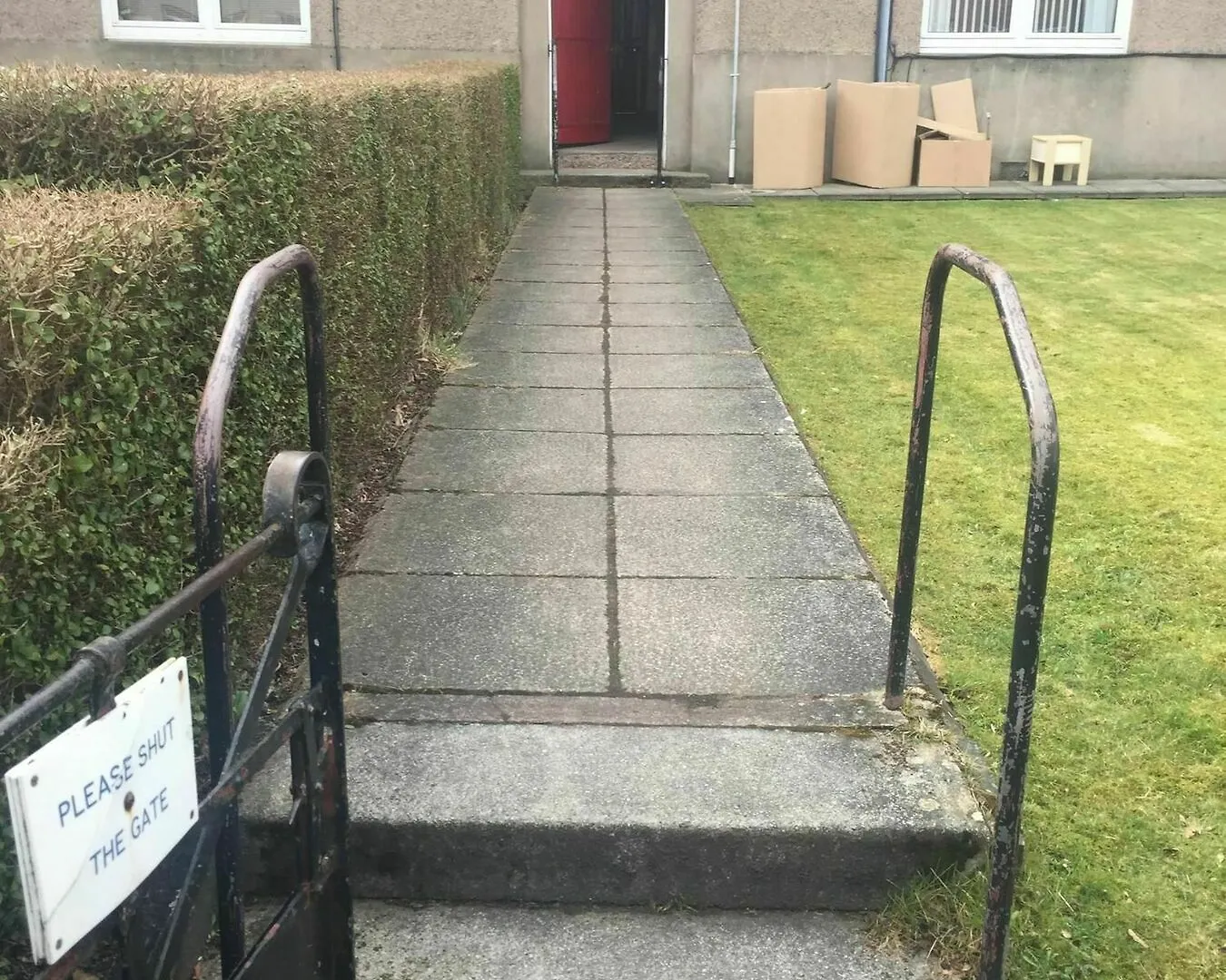 2 Bedroom Edinburgh Apartment